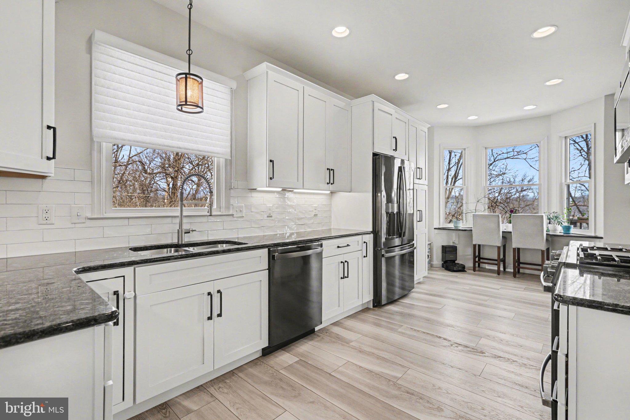 HICKORY RIDGE - Residential