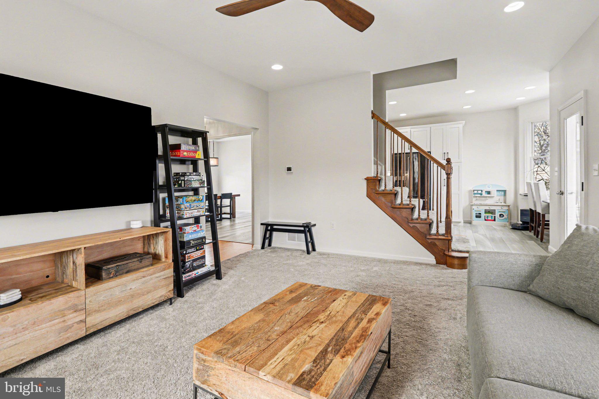 HICKORY RIDGE - Residential