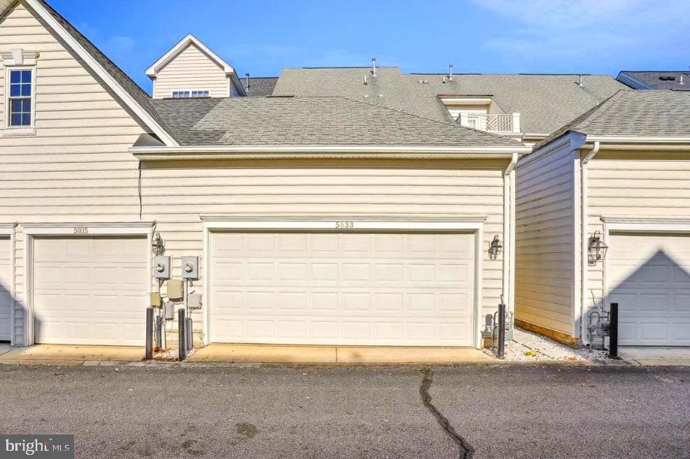 PW COUNTY CENTER LANDBAY - Residential Lease