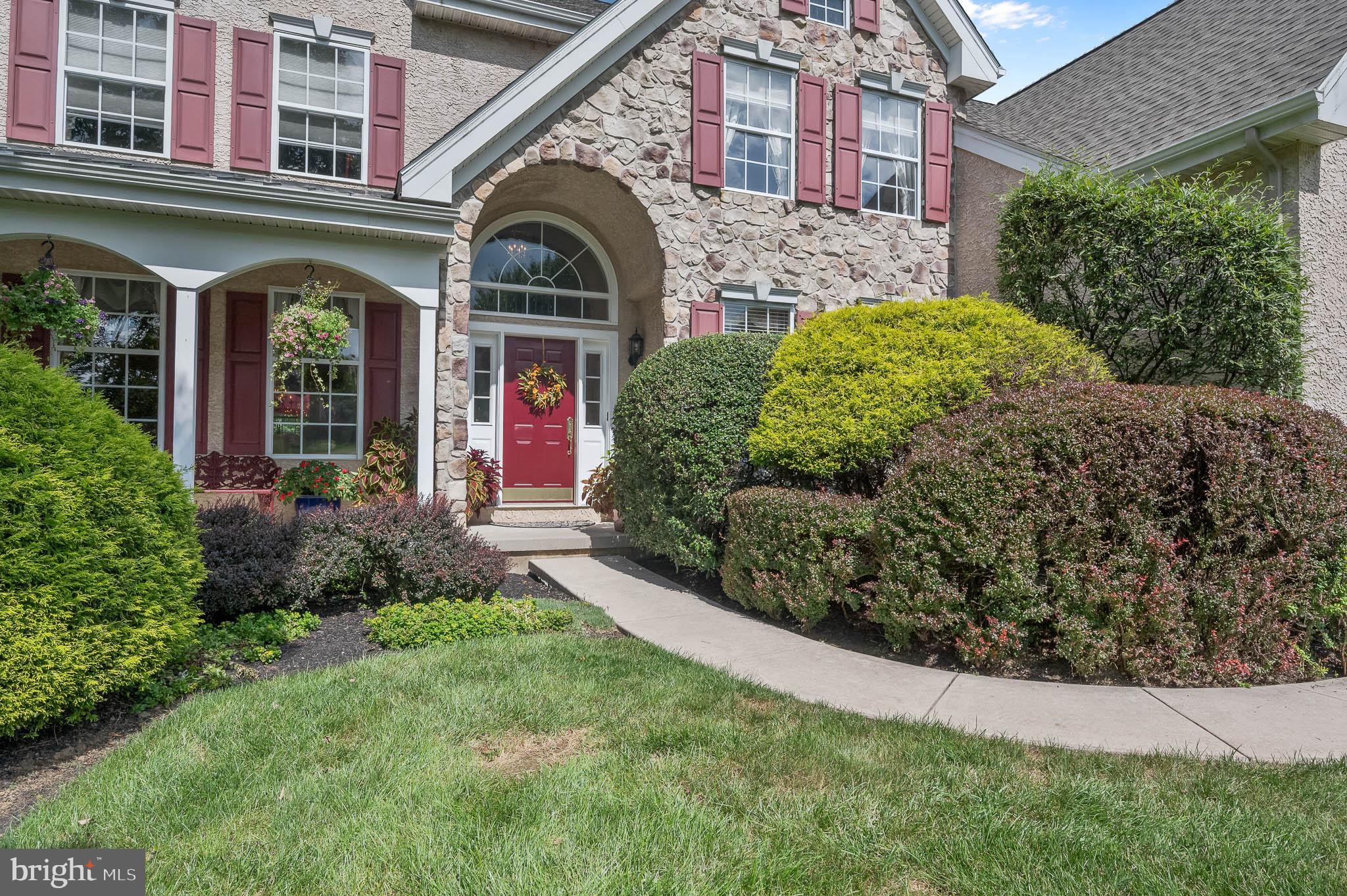 TWIN BRIDGES AT LA - Residential