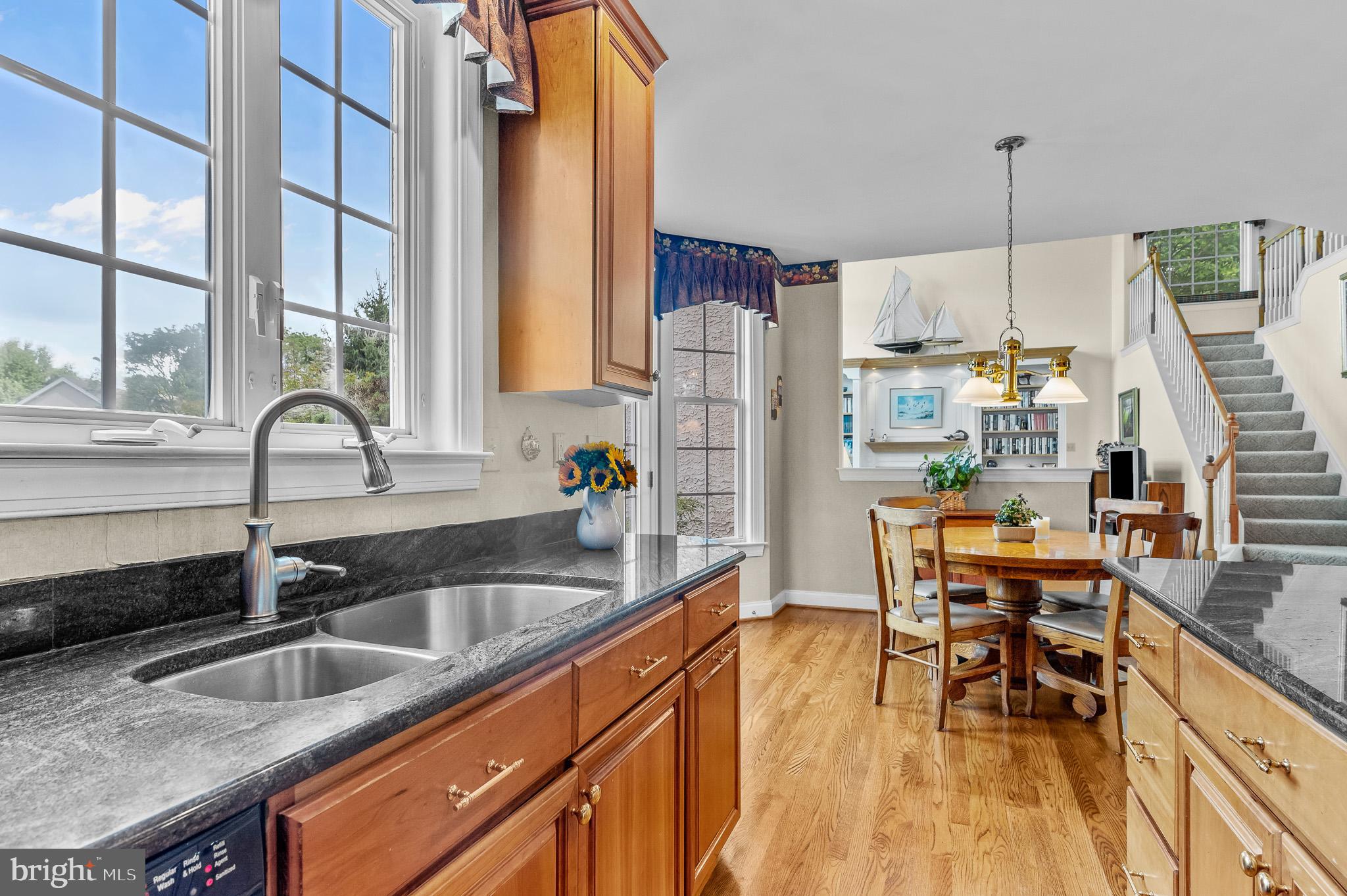 TWIN BRIDGES AT LA - Residential