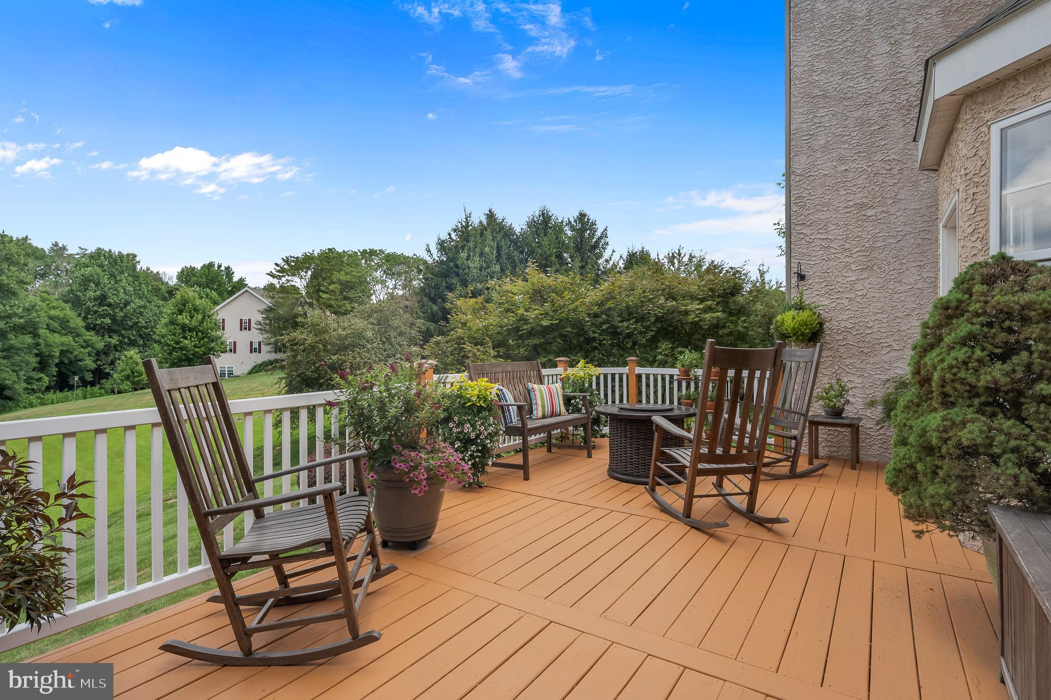 TWIN BRIDGES AT LA - Residential