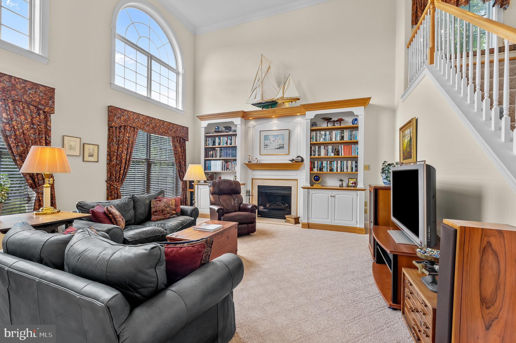 TWIN BRIDGES AT LA - Residential