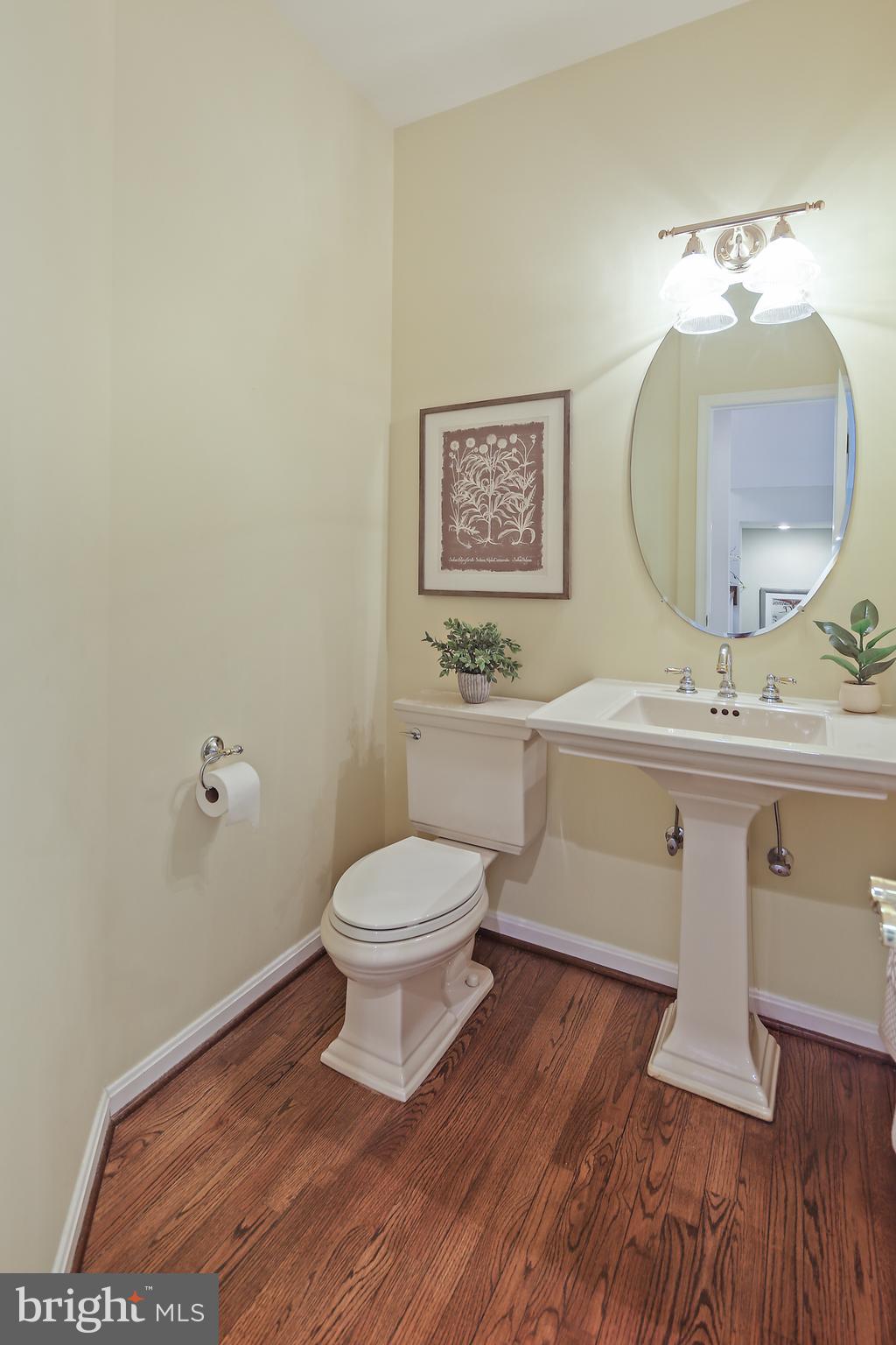 RIVER HILL - Residential