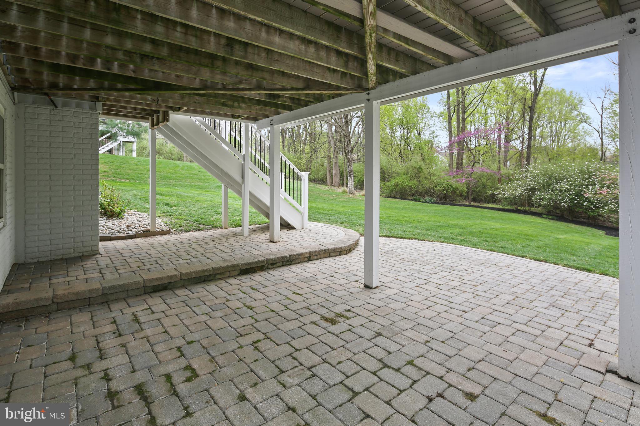 RIVER HILL - Residential