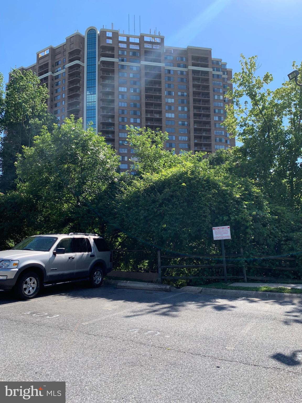 GROSVENOR - Residential Lease