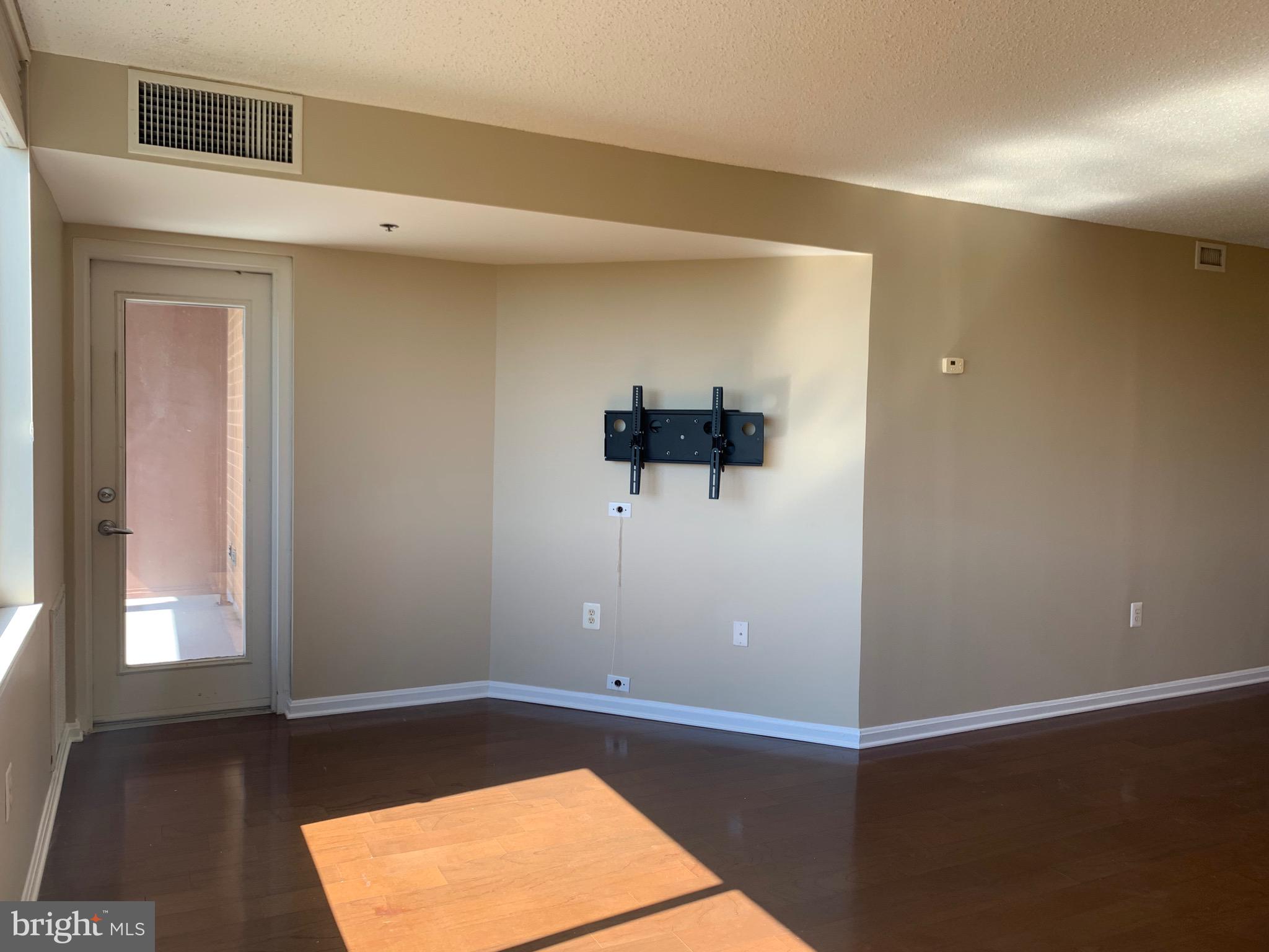 GROSVENOR - Residential Lease