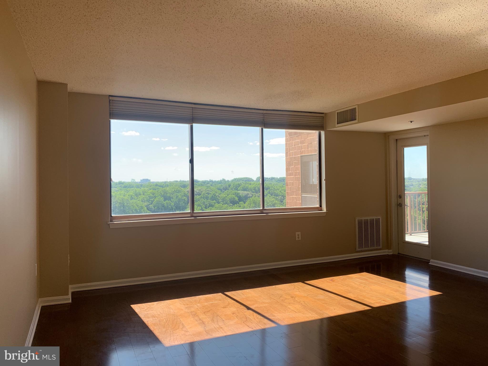 GROSVENOR - Residential Lease