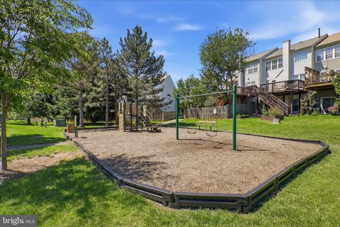 Tiny photo for 43253 Chokeberry Square, ASHBURN, VA 20147 (MLS # VALO2124664)