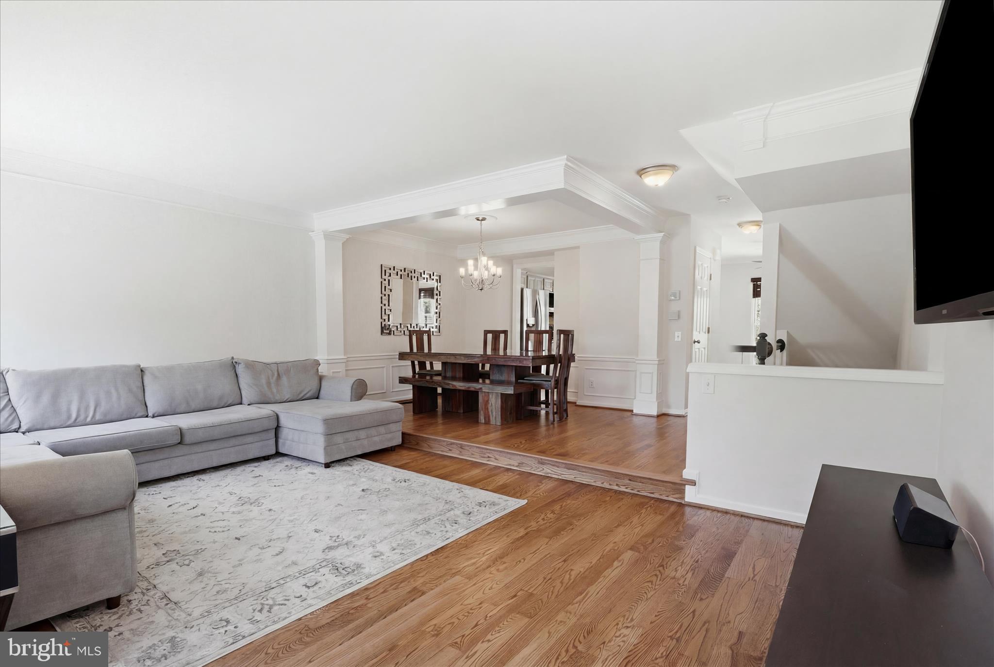 ASHBURN FARM - Residential