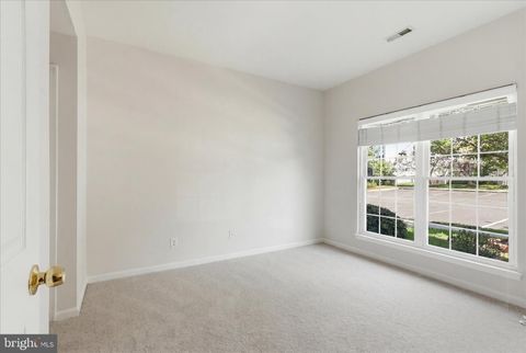 Tiny photo for 43253 Chokeberry Square, ASHBURN, VA 20147 (MLS # VALO2124664)