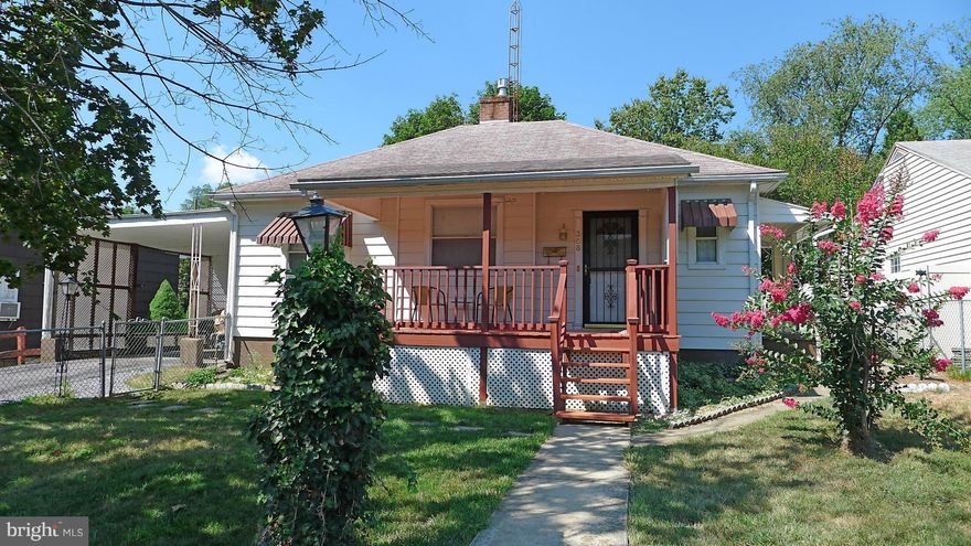 Cozy bungalow in great location.  Quiet street with nice big trees. Walk to War Memorial Park. Close to shopping, restaurants, MARC train, I81.  Ideal for commuters.  Big yard completely fenced.  Nice size shaded front porch & car port.  All appliances convey.  Gas furnace in basement..  Come take a look.