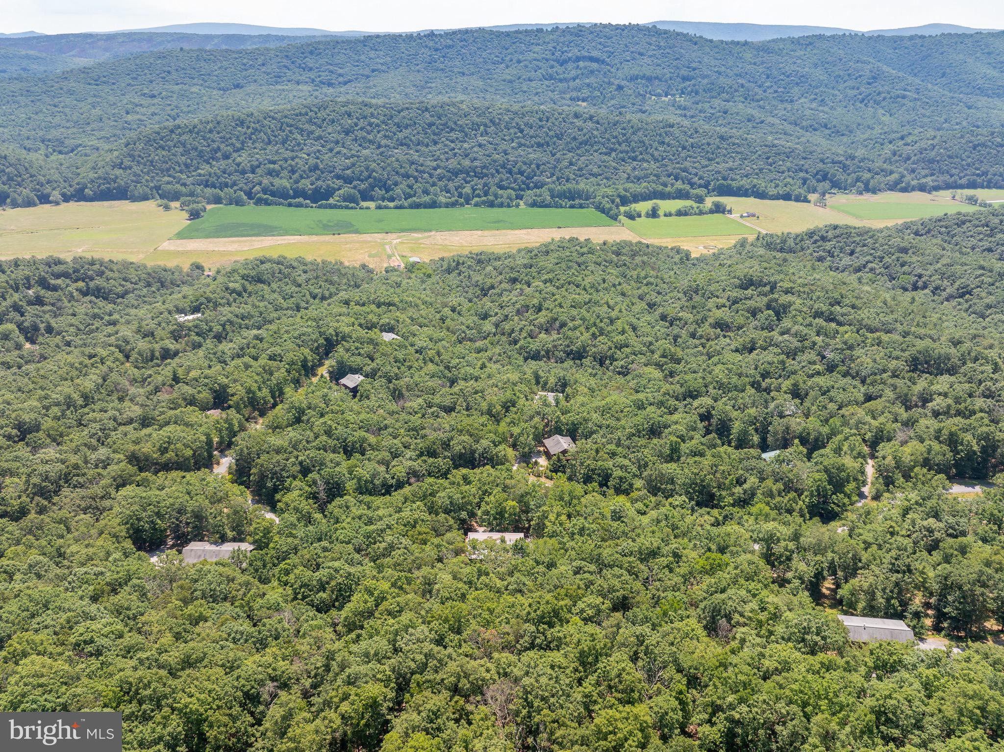THE SUMMIT AT LOST RIVER - Residential