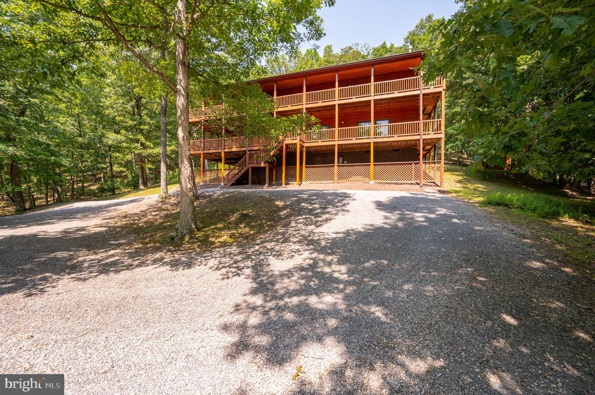 THE SUMMIT AT LOST RIVER - Residential