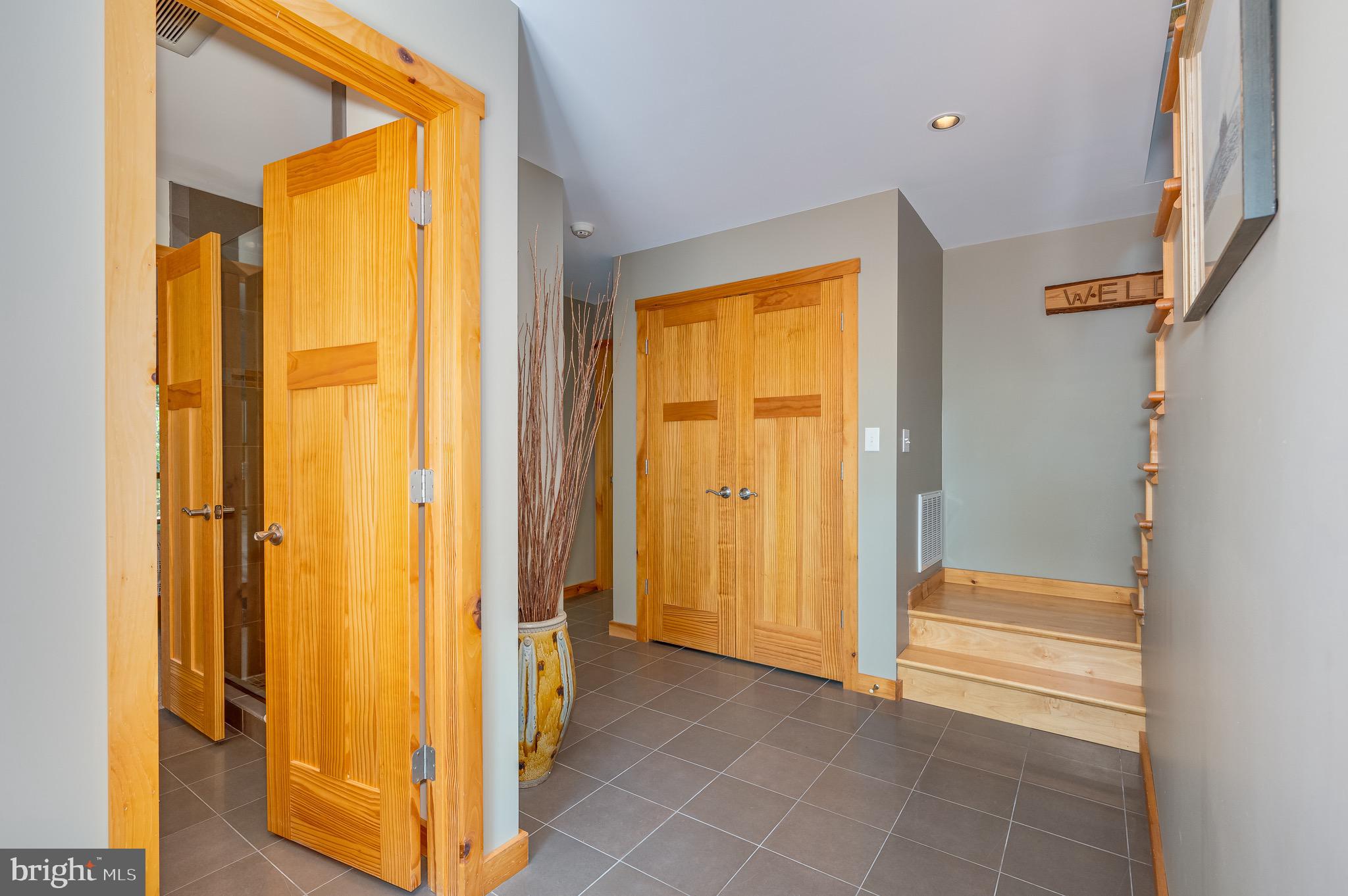 THE SUMMIT AT LOST RIVER - Residential