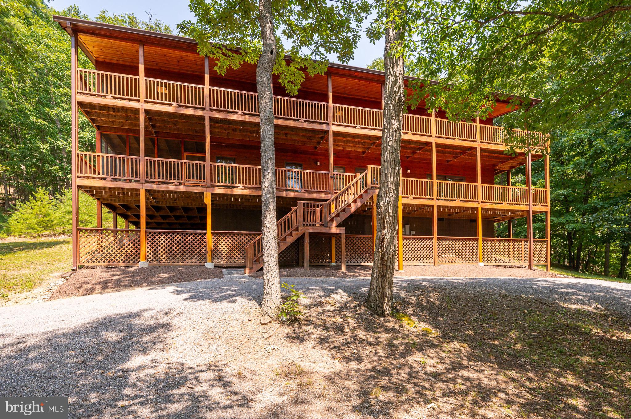 THE SUMMIT AT LOST RIVER - Residential