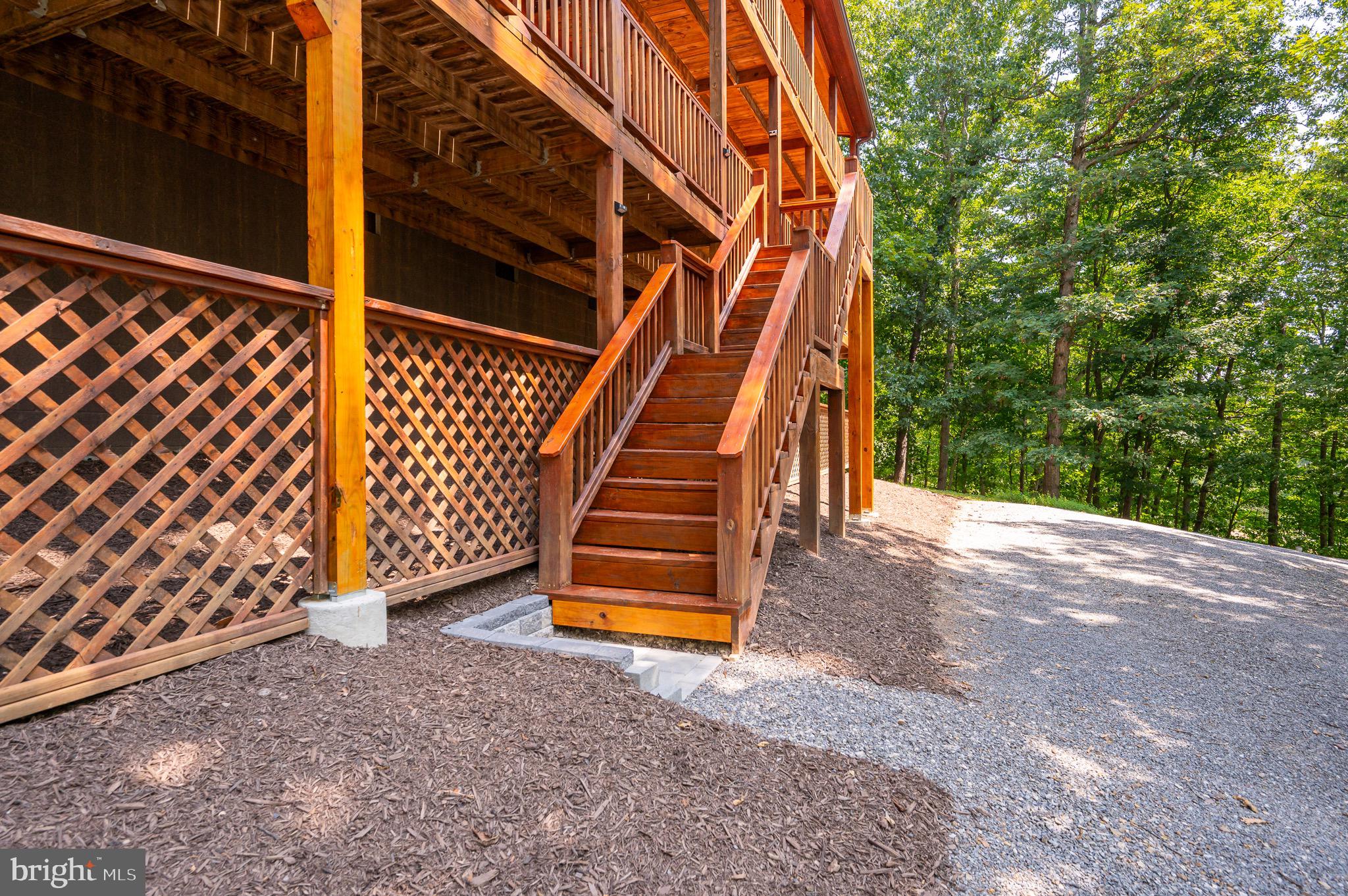 THE SUMMIT AT LOST RIVER - Residential