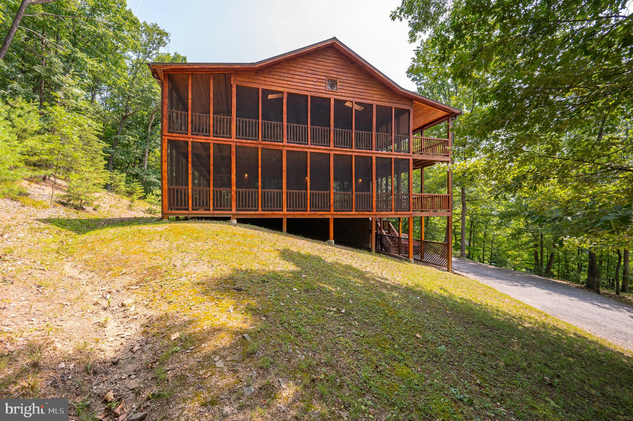 THE SUMMIT AT LOST RIVER - Residential