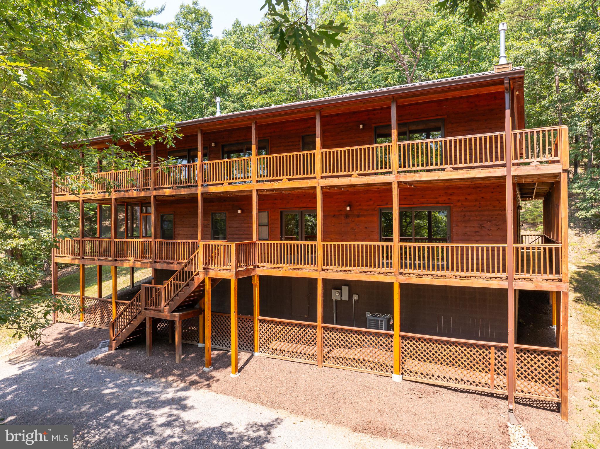 THE SUMMIT AT LOST RIVER - Residential