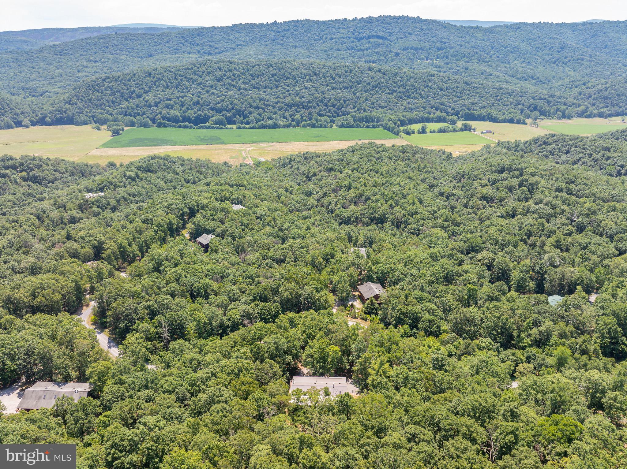 THE SUMMIT AT LOST RIVER - Residential