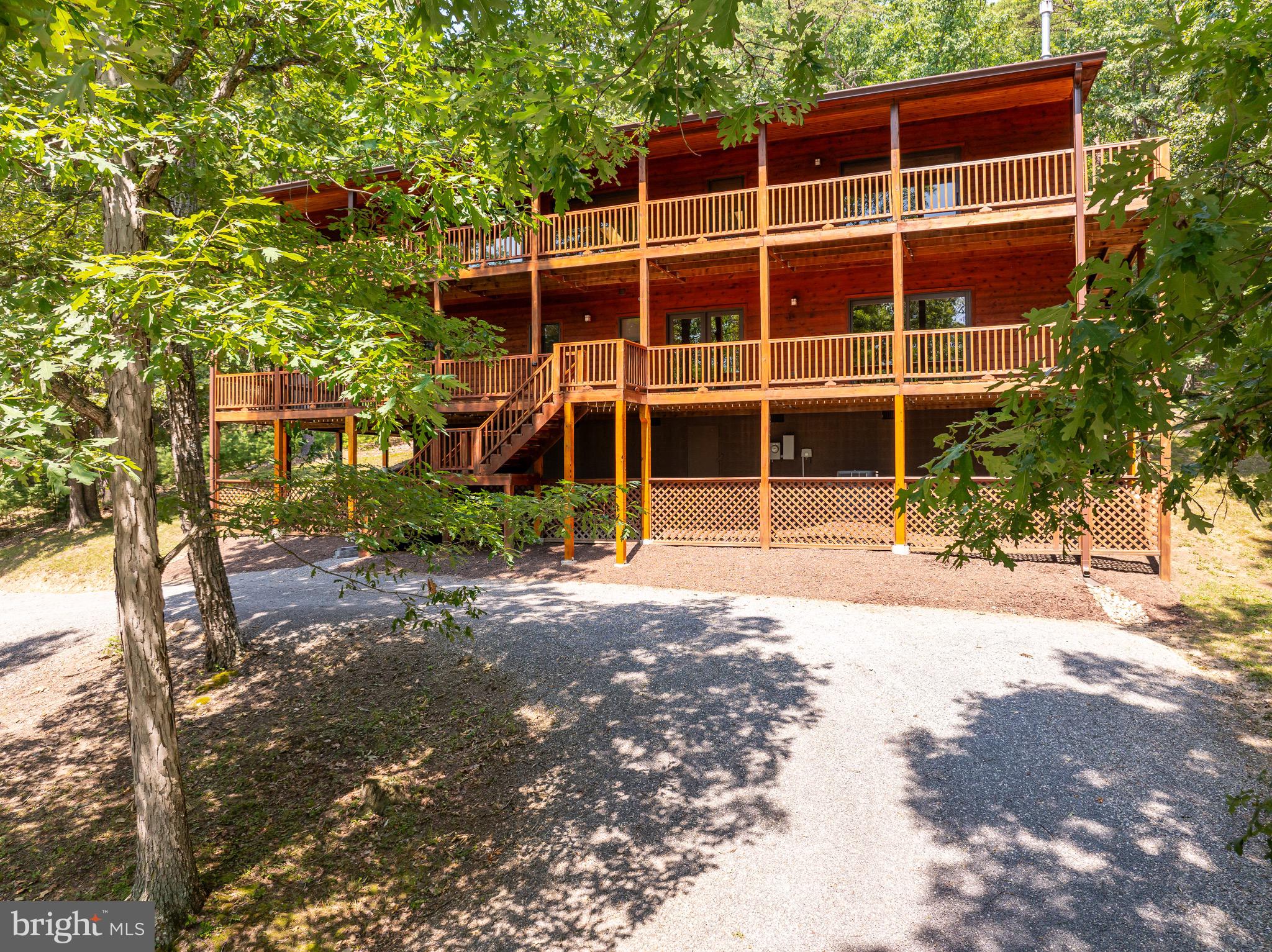 THE SUMMIT AT LOST RIVER - Residential