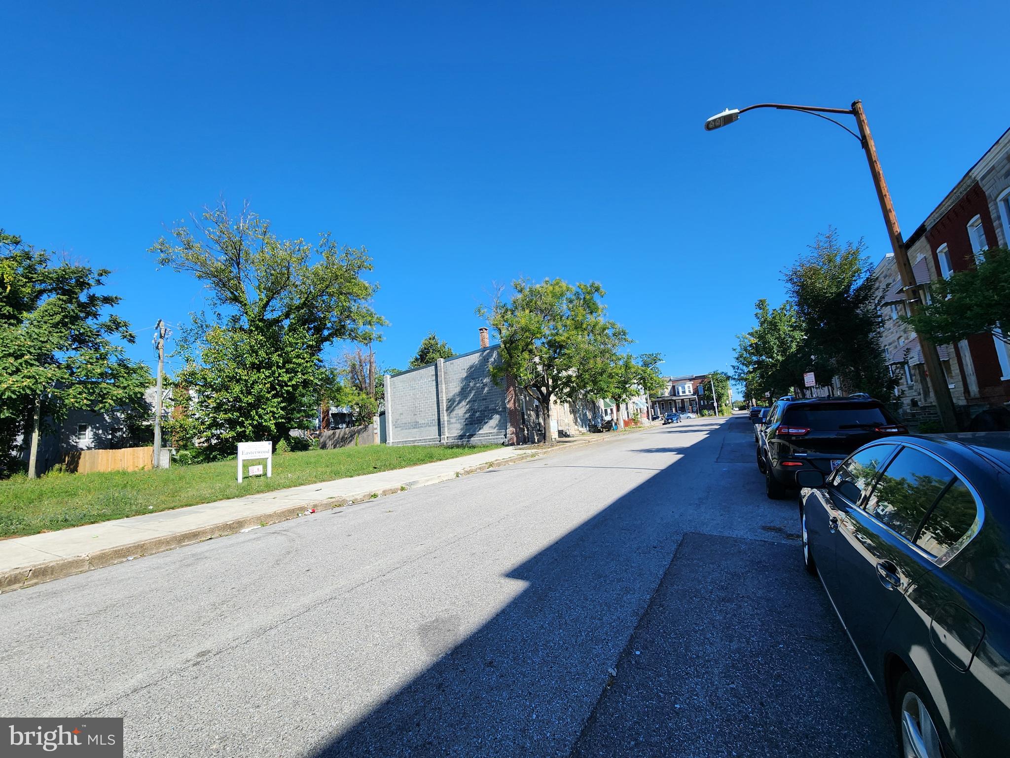 SANDTOWN-WINCHESTER - Residential