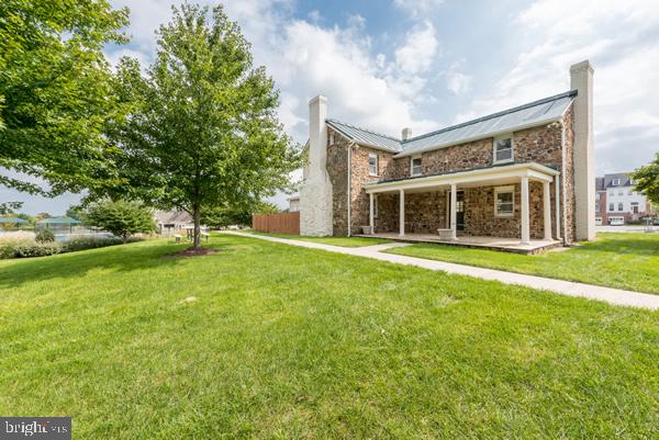 TAVISTOCK FARMS - Residential