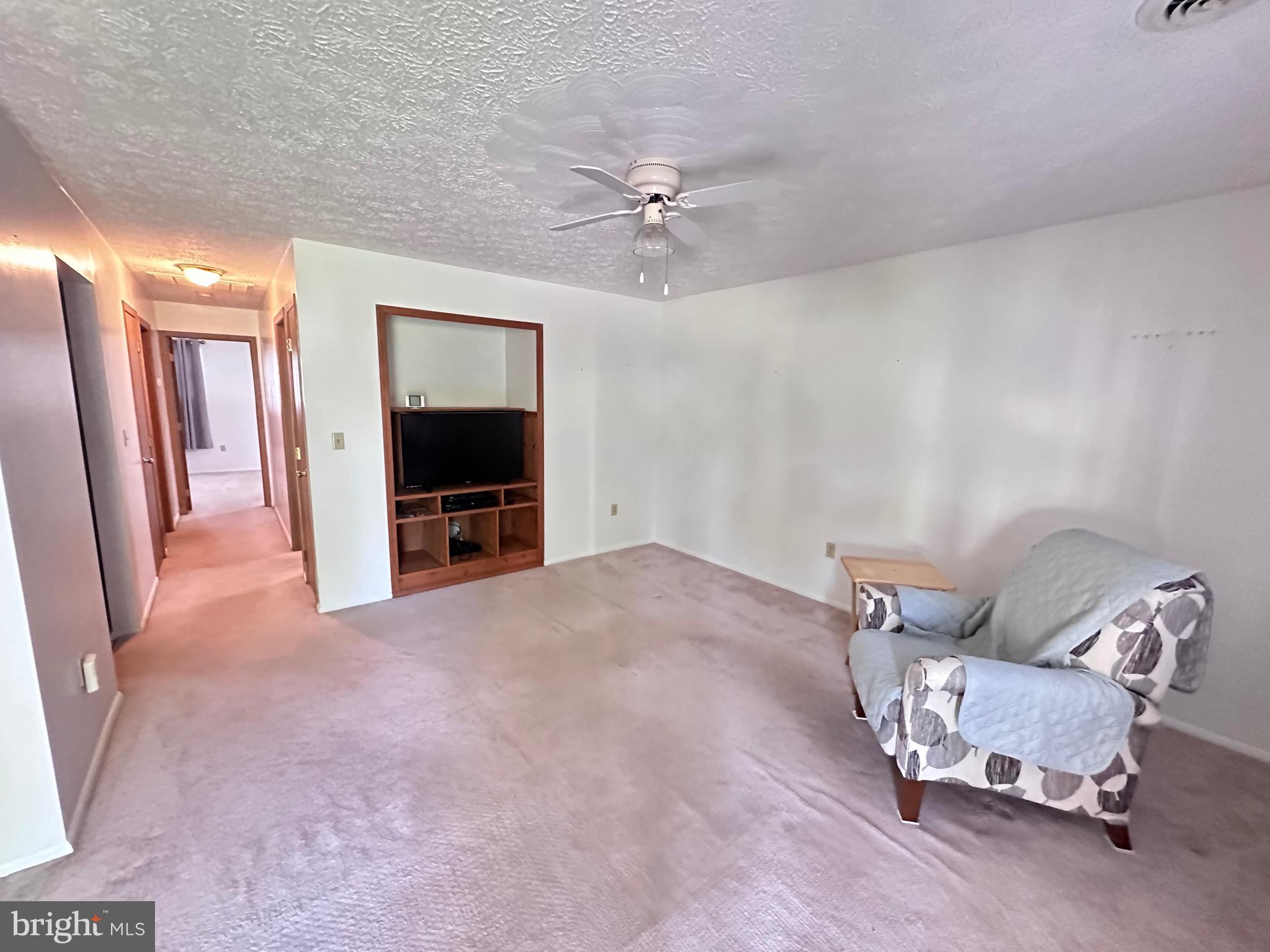 QUAIL VALLEY - Residential