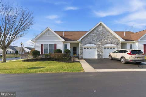 Townhouse For Sale - 80 Nightingale Drive<br/> HAMILTON, NJ 08690