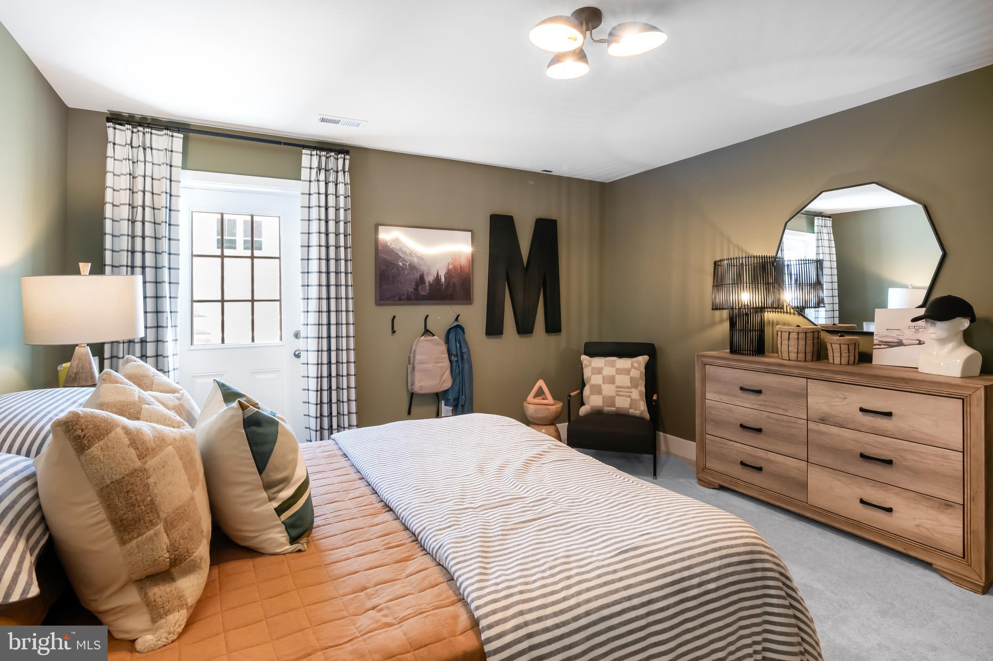 BRIDGEWATER - Residential