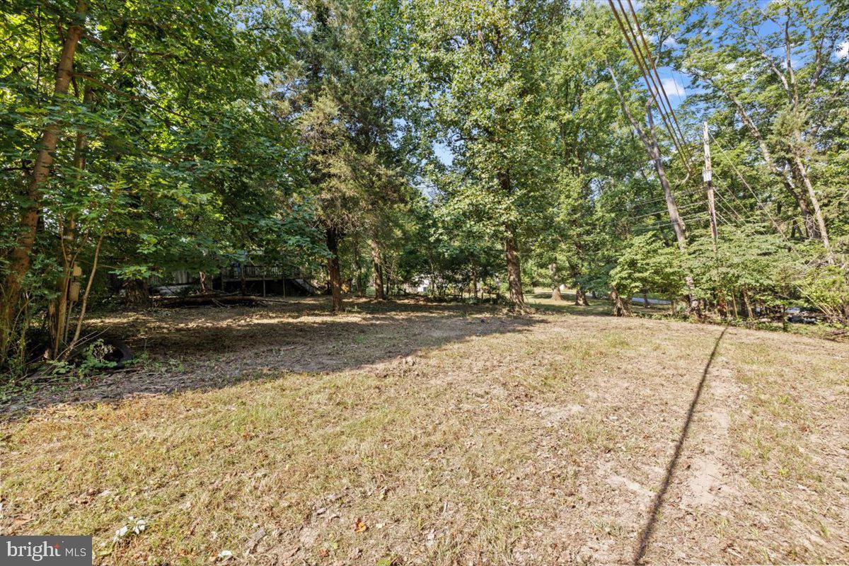 HARPERS FERRY CAMPSITES - Land