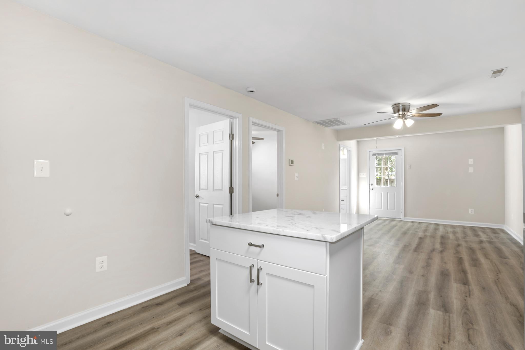 DOWNTOWN FREDERICKSBURG - Residential Lease