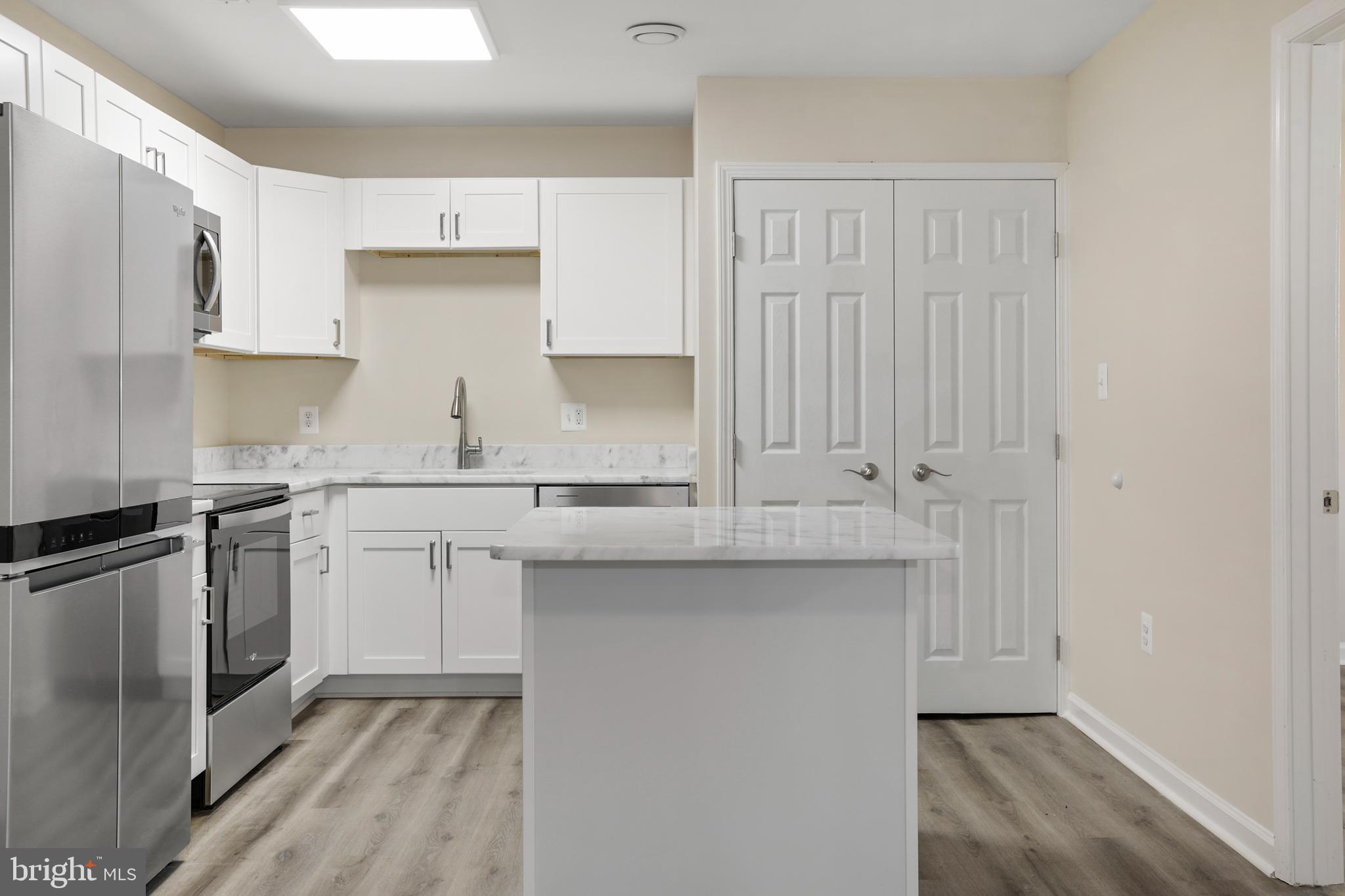 DOWNTOWN FREDERICKSBURG - Residential Lease