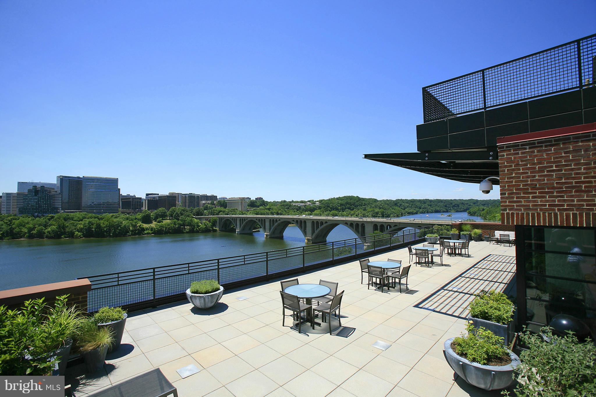 GEORGETOWN - Residential