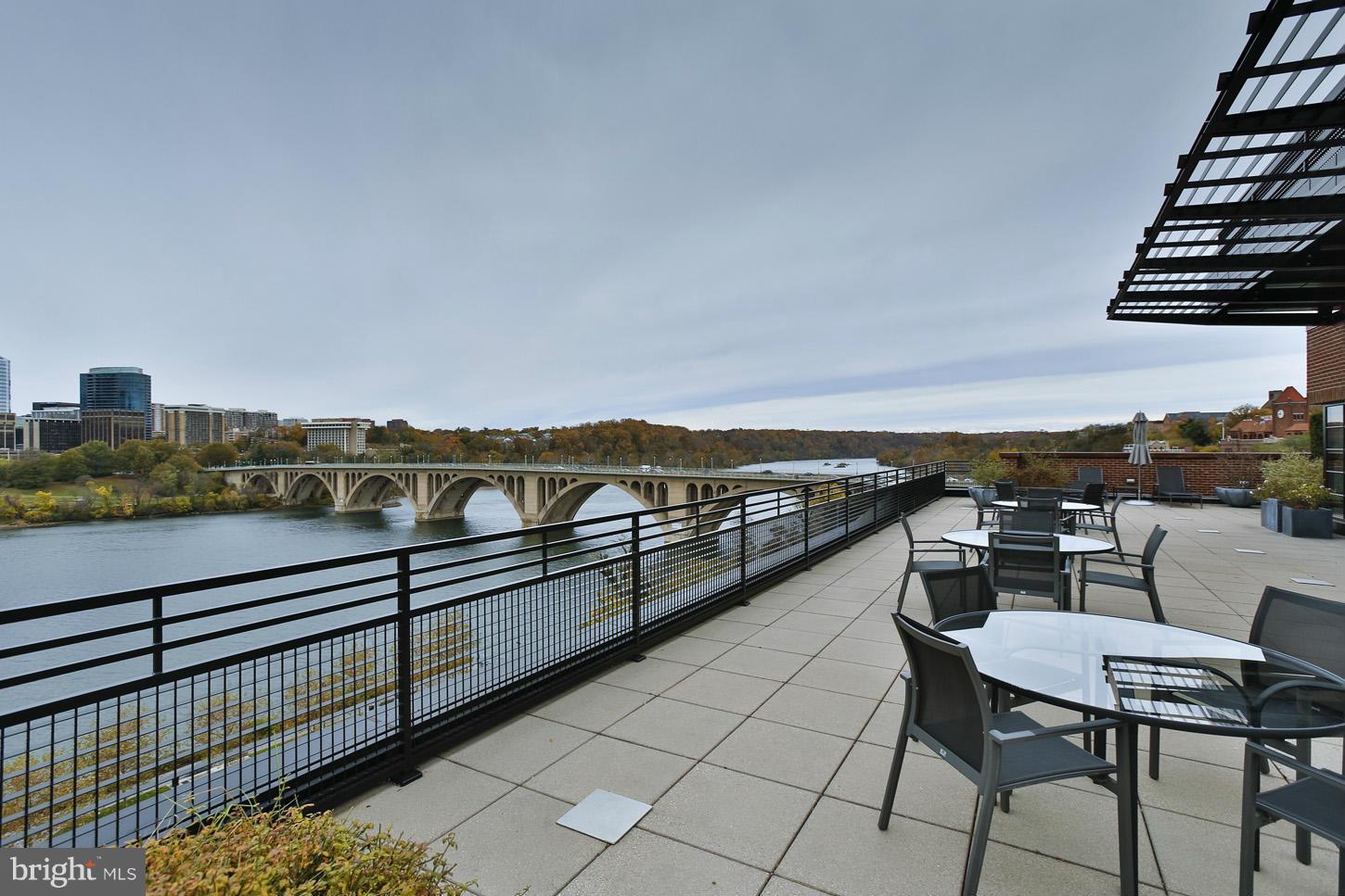 GEORGETOWN - Residential