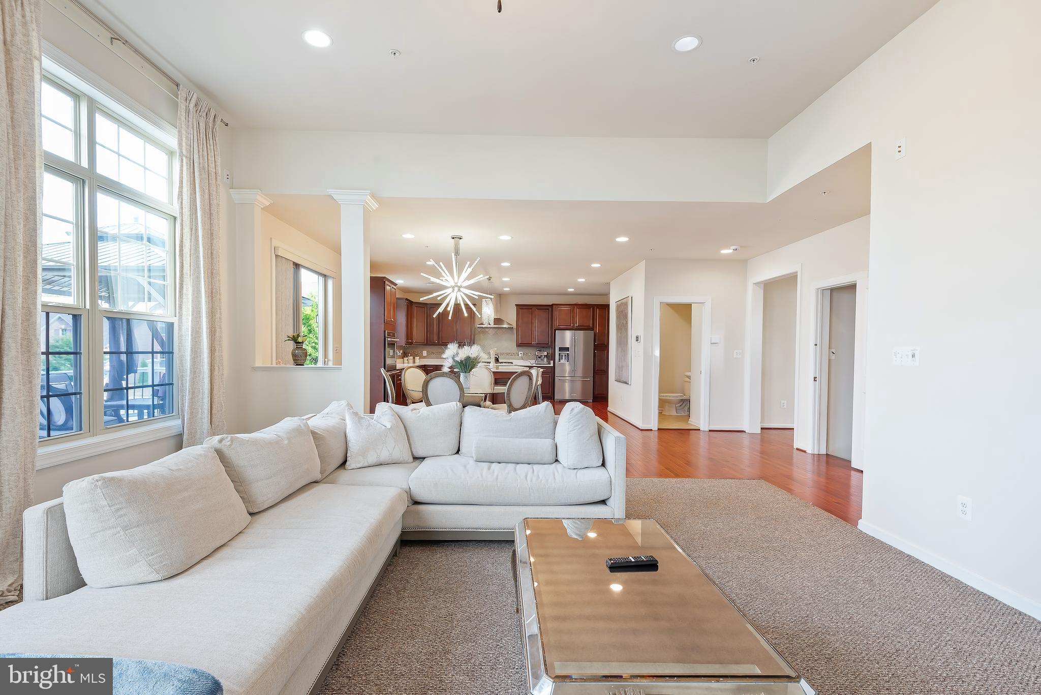 LANDSDALE - Residential