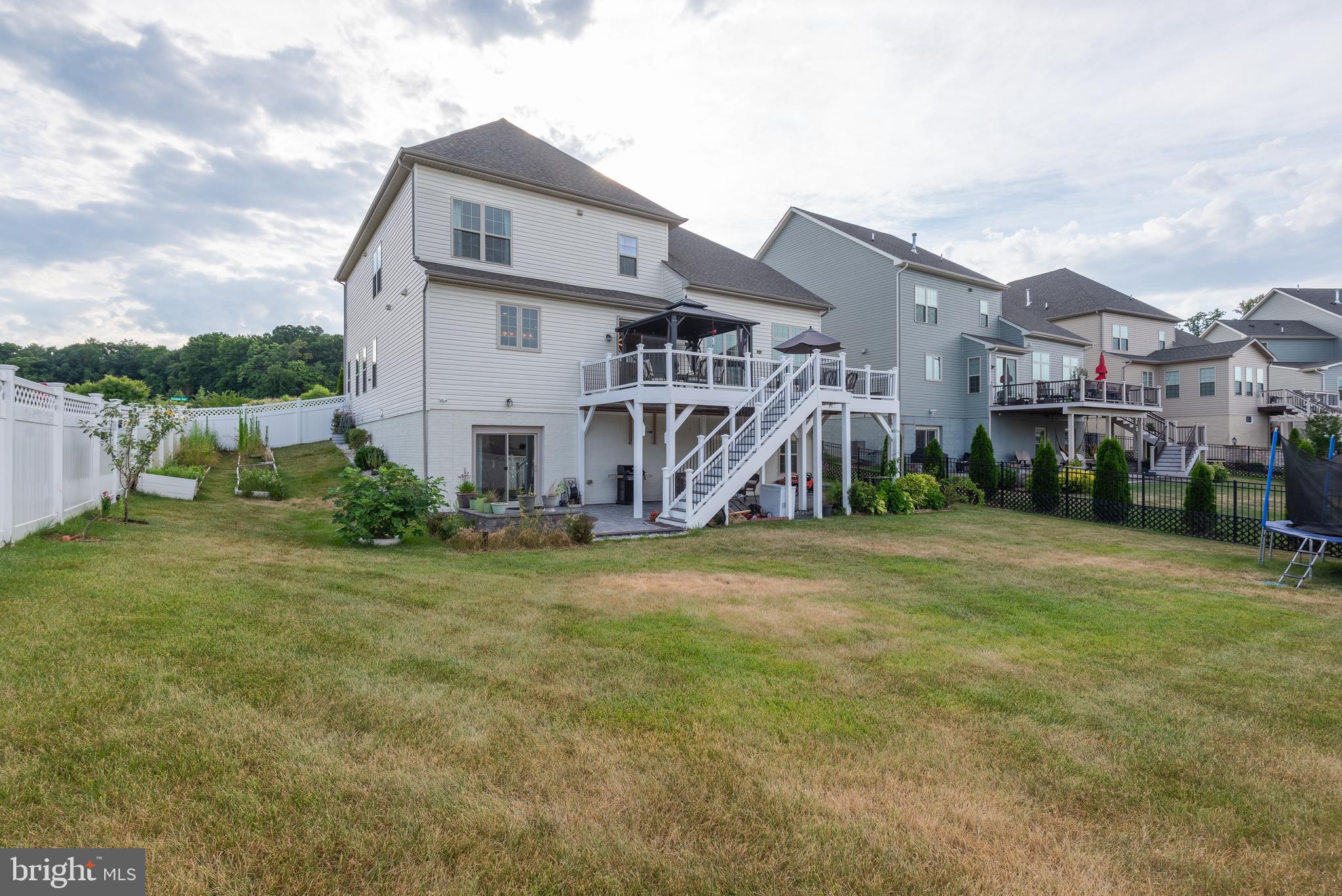 LANDSDALE - Residential