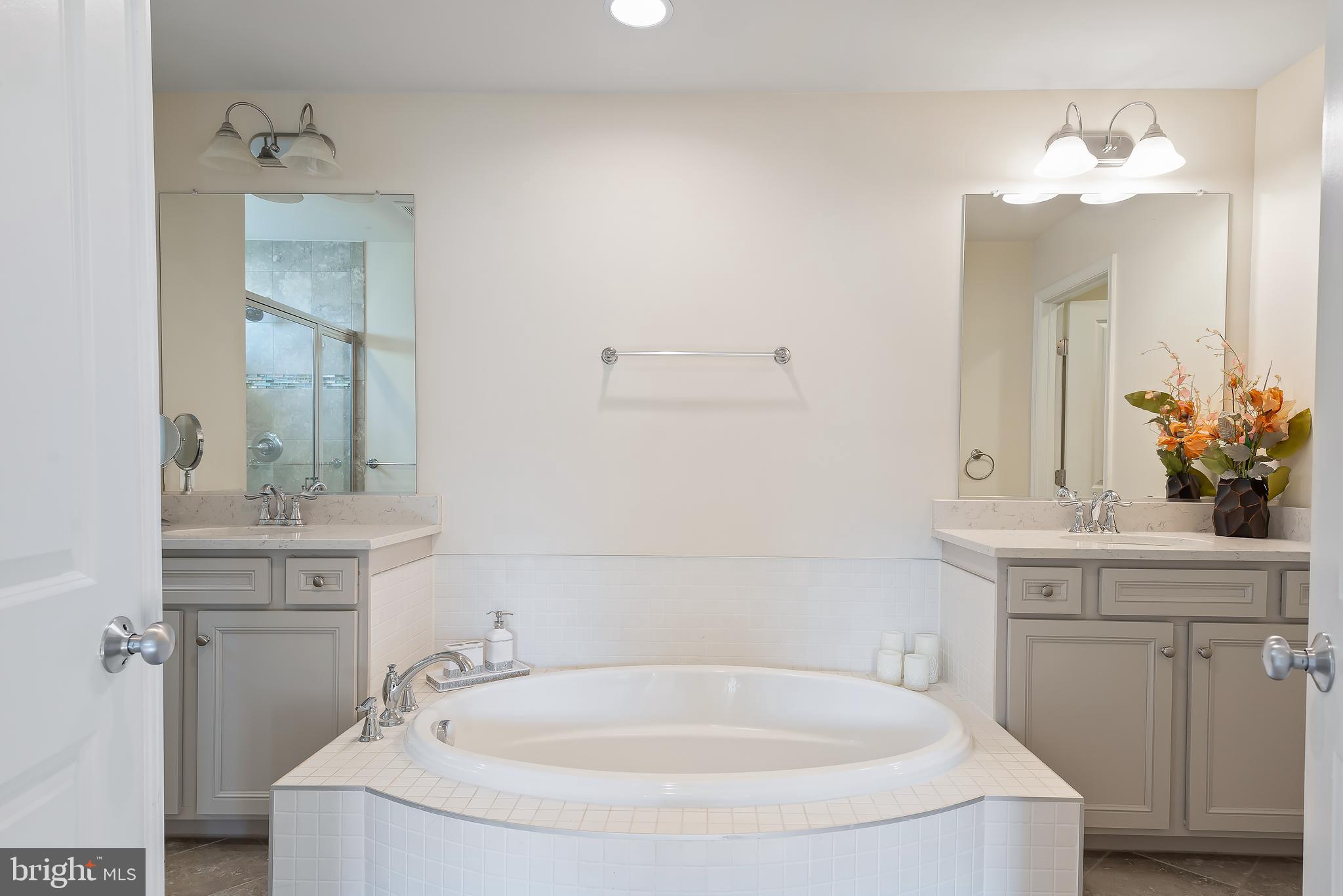 LANDSDALE - Residential