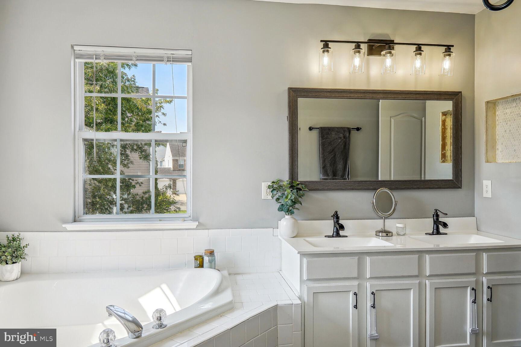 MCKENDREE VILLAGE - Residential