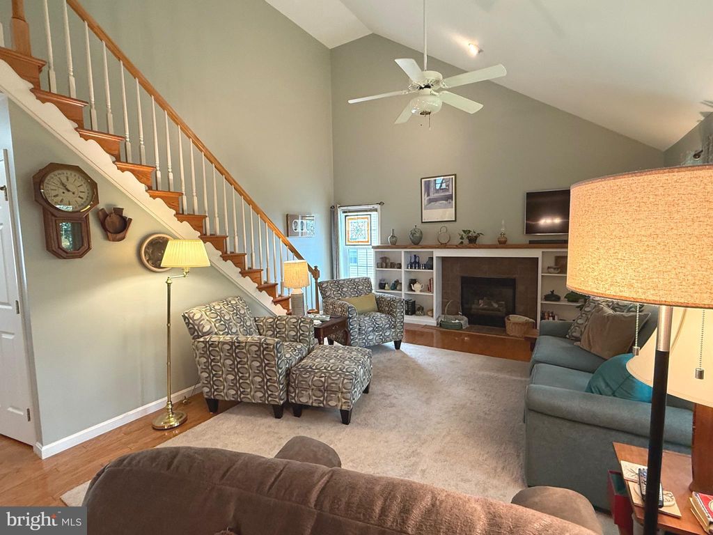 Photo of 902 Hedgewyck Lane, ELIZABETHTOWN, PA 17022 (MLS # PALA2069224)