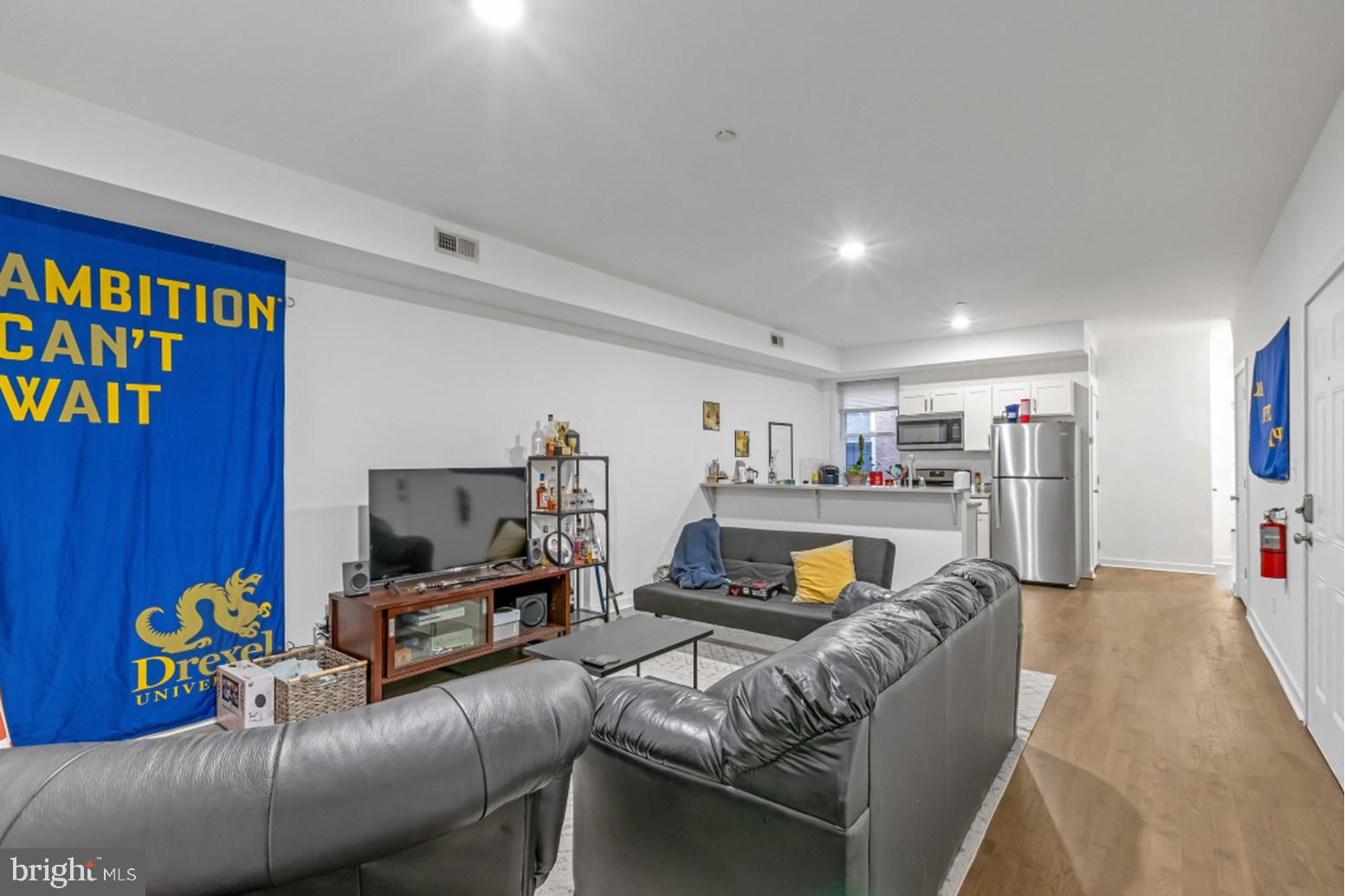 POWELTON VILLAGE - Commercial Sale