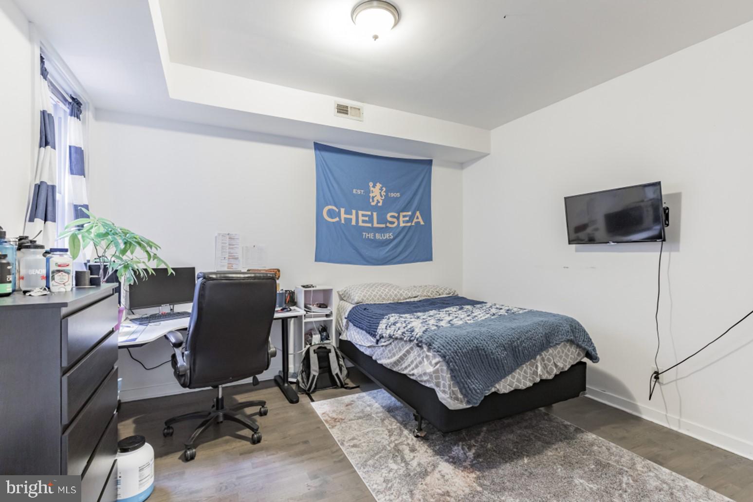 POWELTON VILLAGE - Commercial Sale