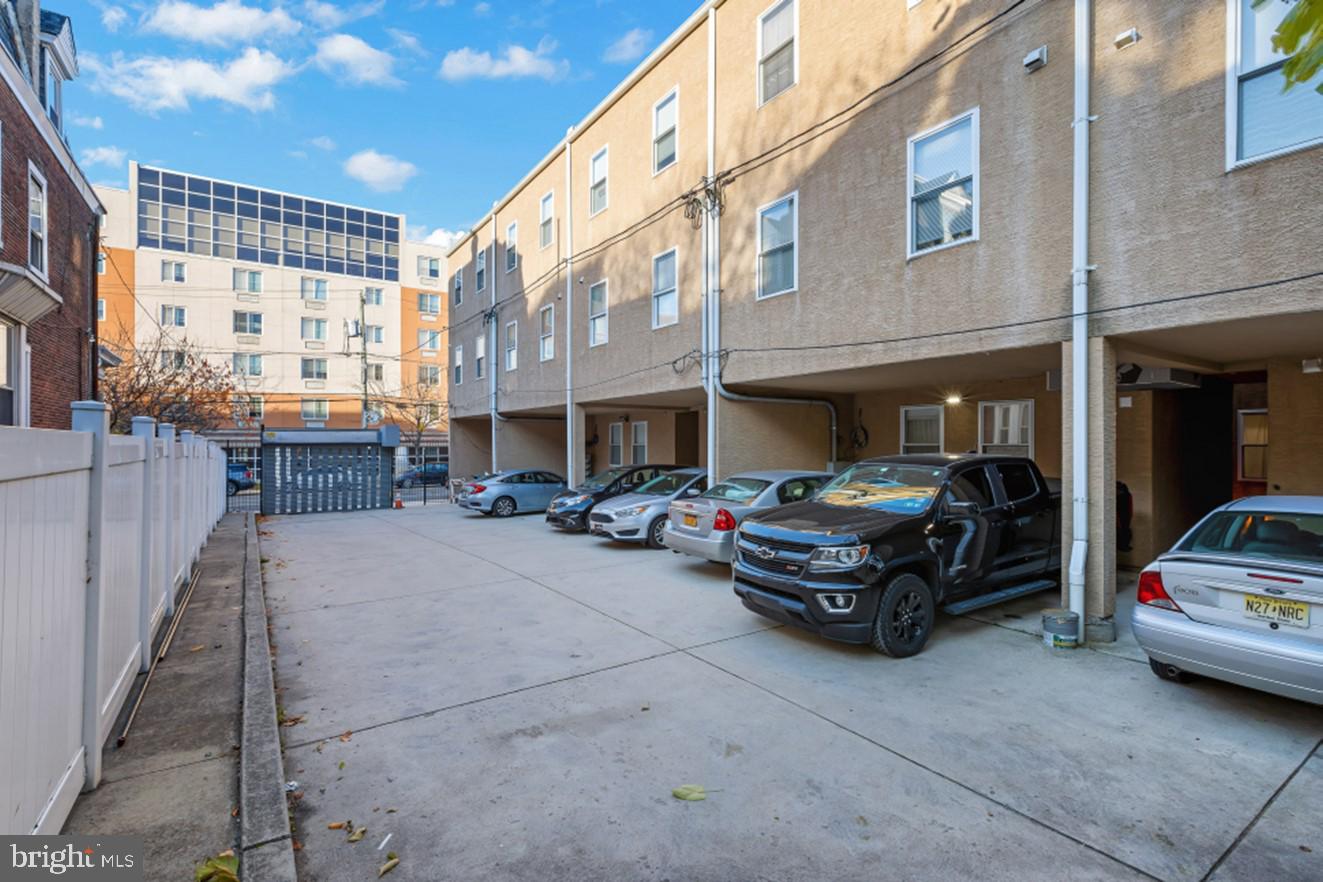 POWELTON VILLAGE - Commercial Sale