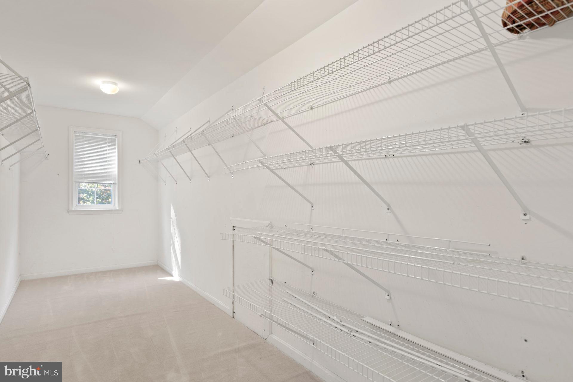 ABELLS RIDGE - Residential