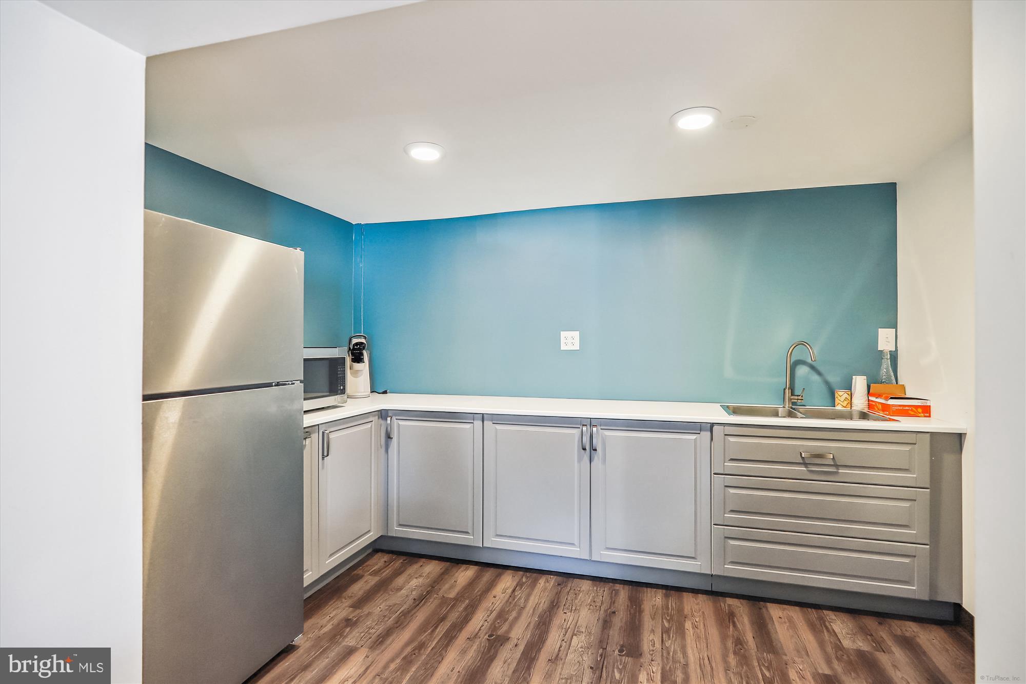 SUSSEX HOUSE - Residential