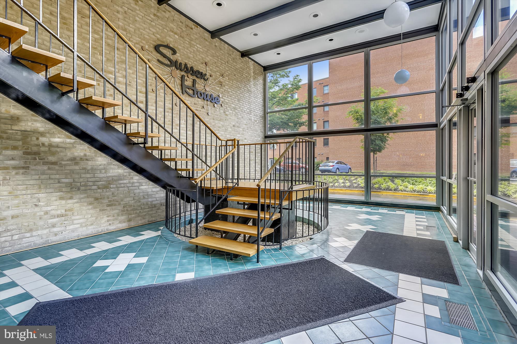 SUSSEX HOUSE - Residential