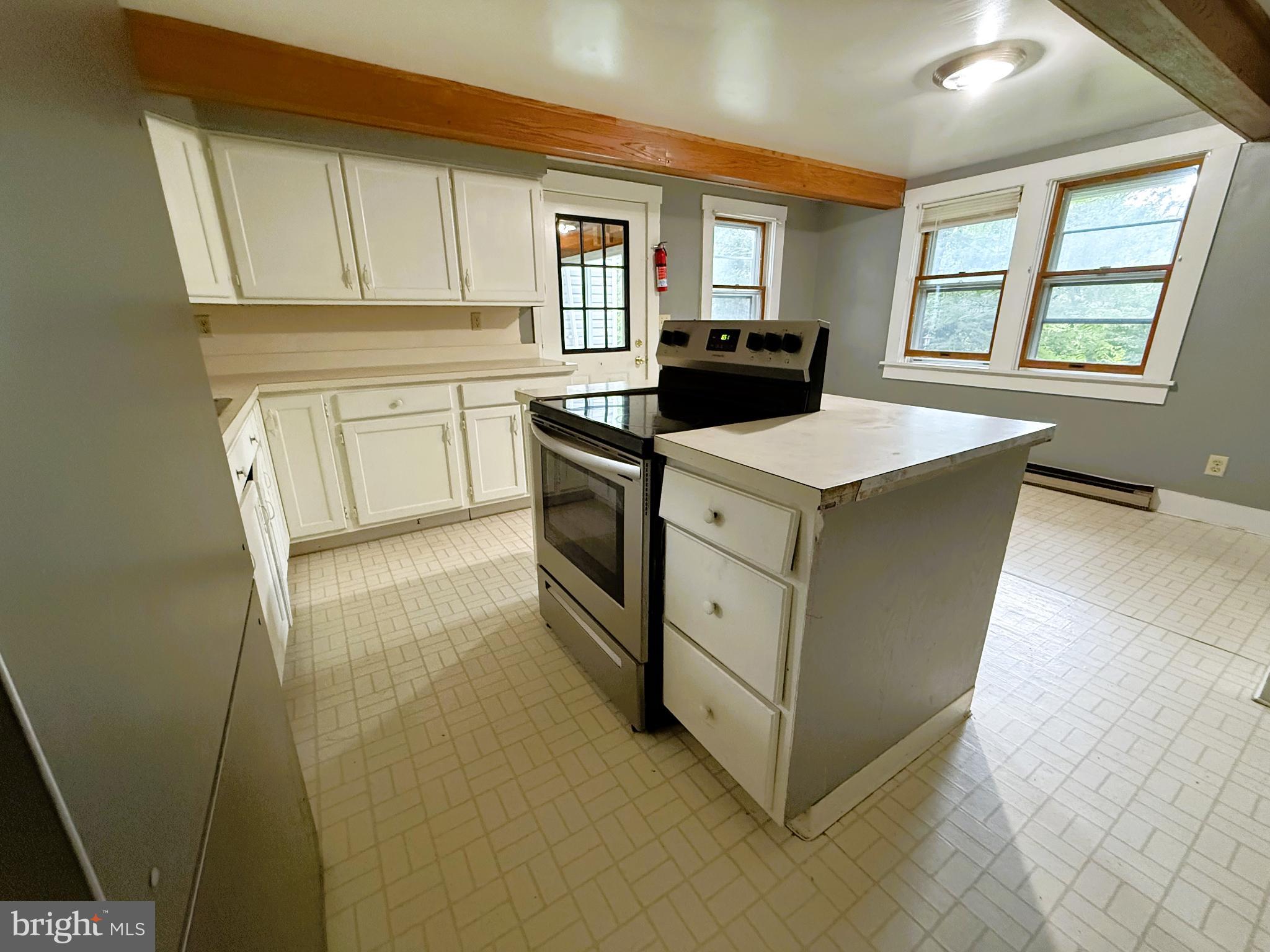 110 GREEN ACRES LANE