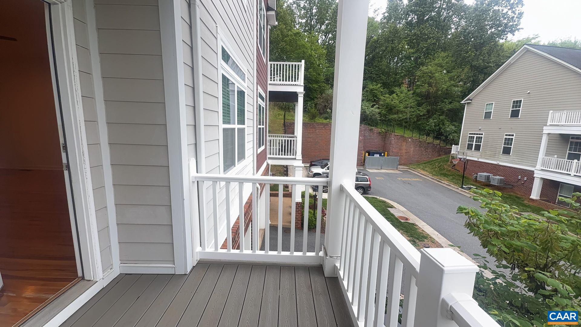 2402 WINTHROP DR