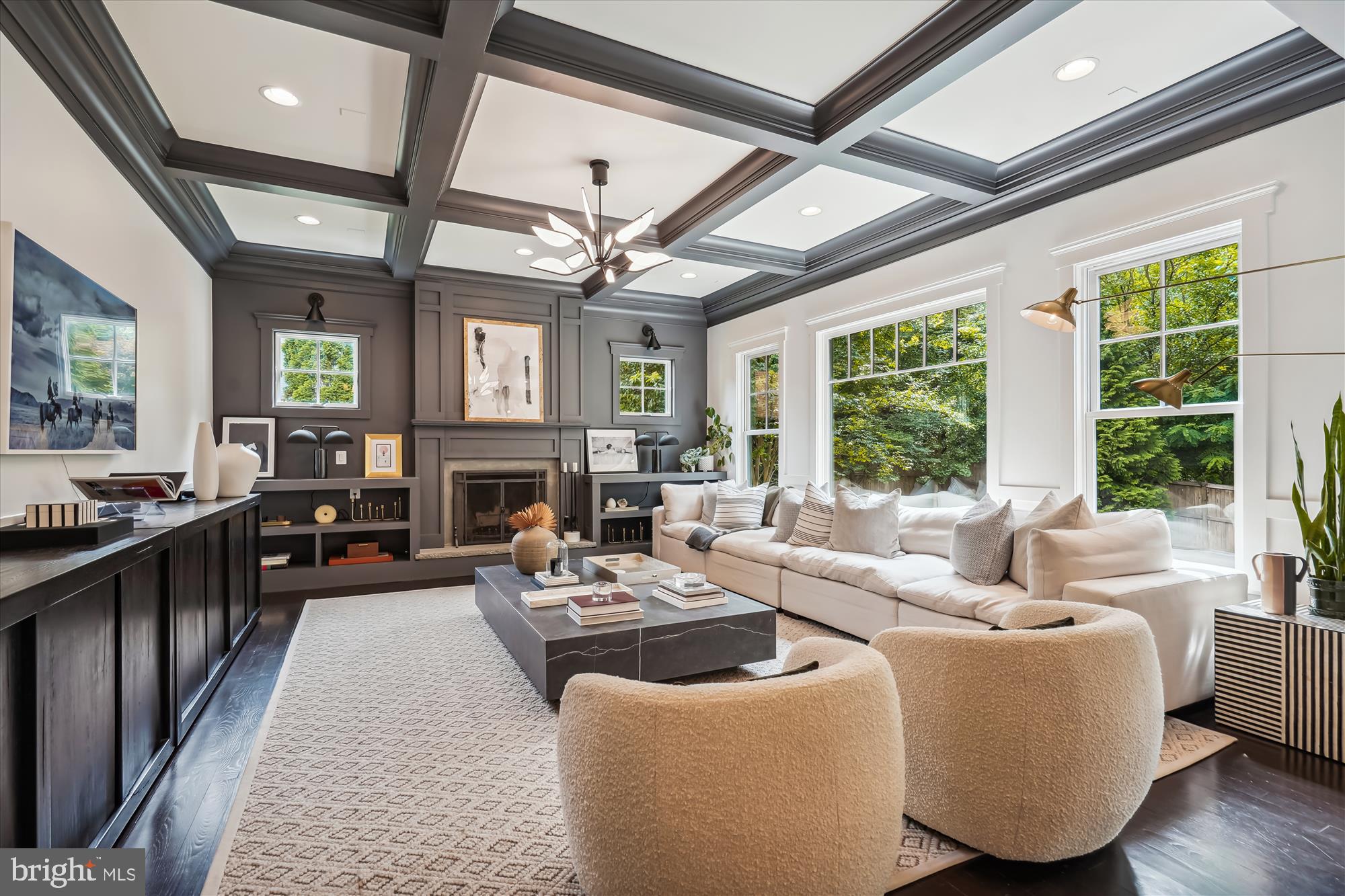 AYR HILL PARK - Residential