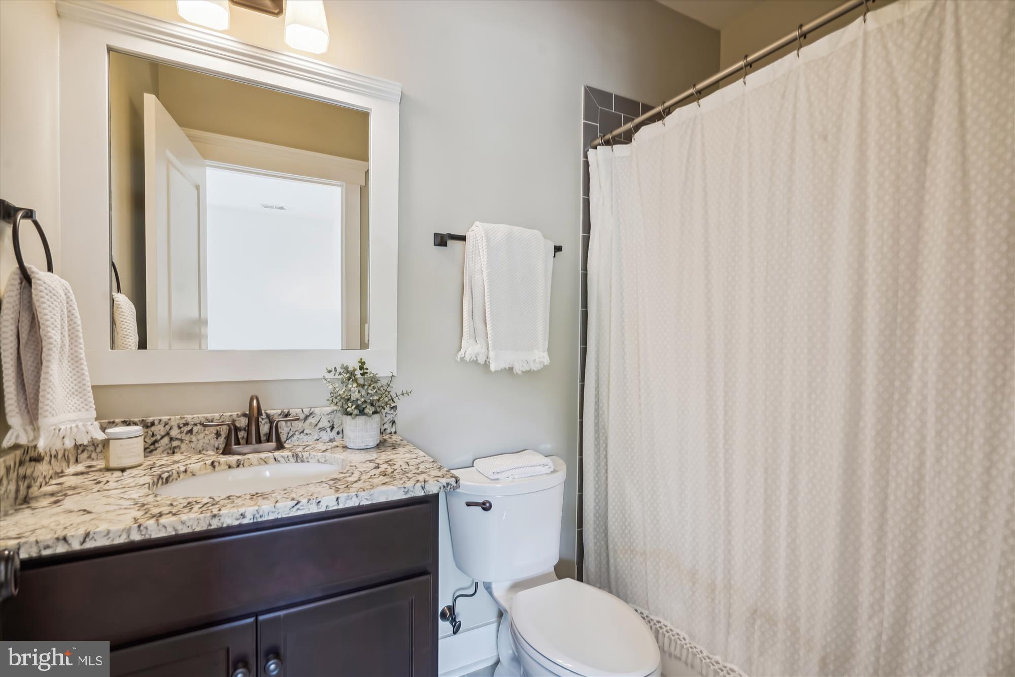 AYR HILL PARK - Residential